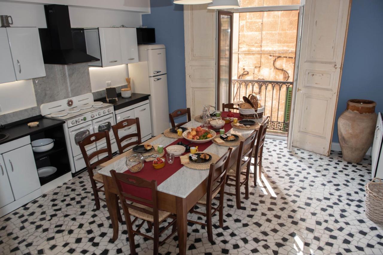 Bed and Breakfast U'Panare à Tarente Extérieur photo