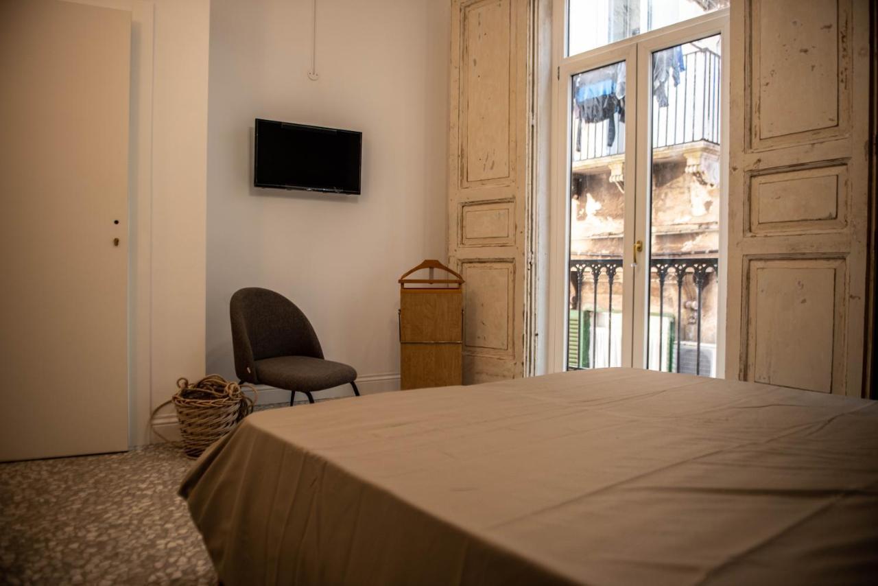 Bed and Breakfast U'Panare à Tarente Extérieur photo