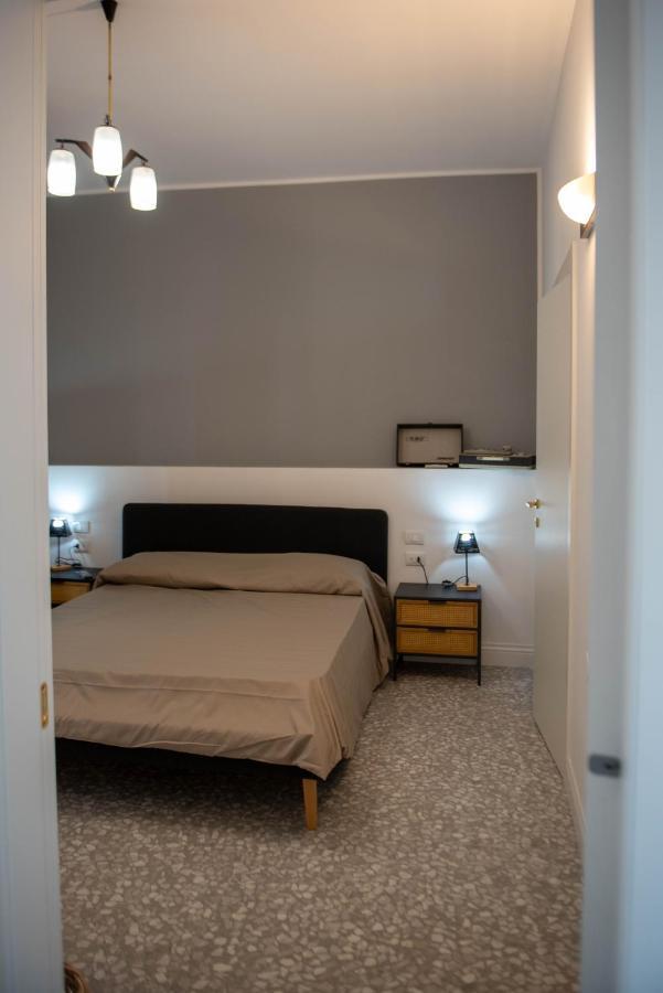 Bed and Breakfast U'Panare à Tarente Extérieur photo